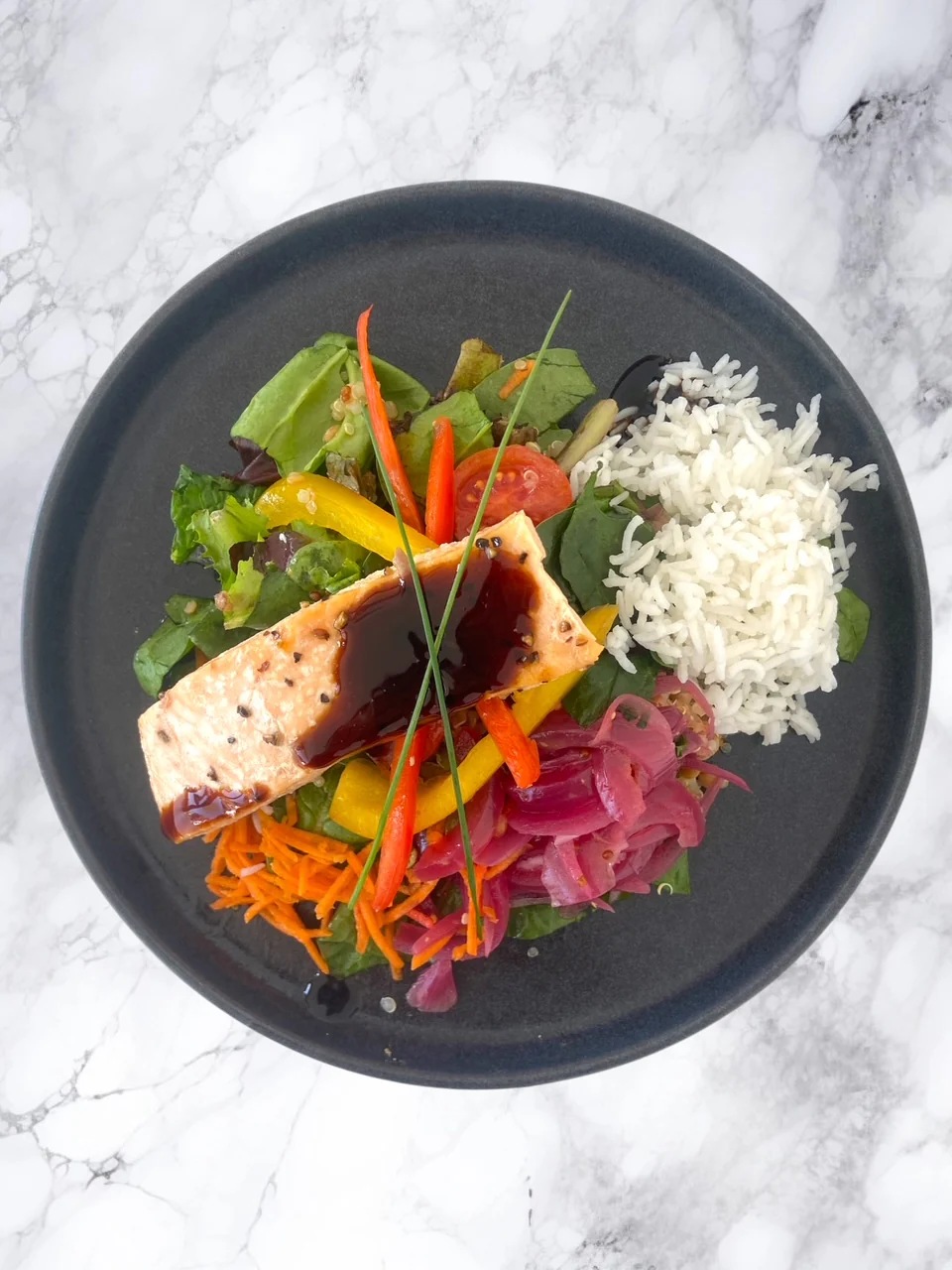 Grilled Salmon Teriyaki Poké Bowl with Rice & Fresh Veggies